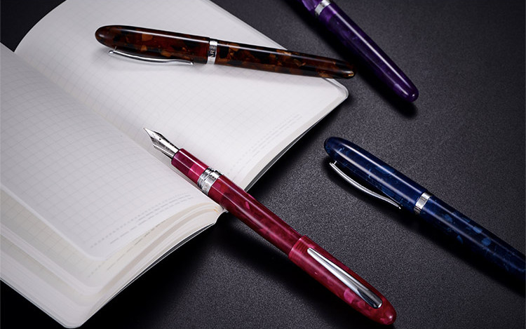 好一个姹紫嫣红campomarzio赛璐珞钢笔简评